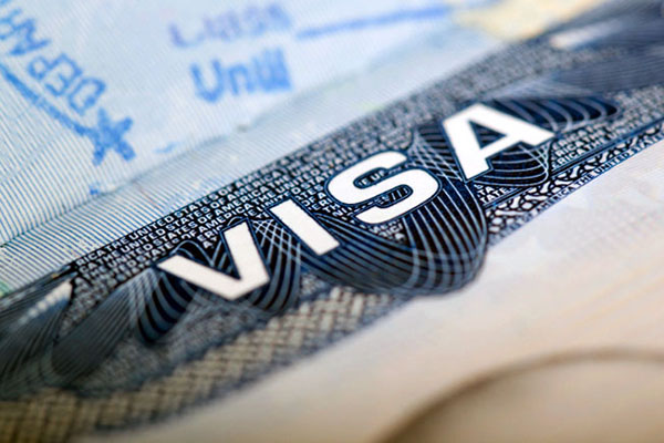 出国签证怎么办理？去美国生孩子要准备什么资料？