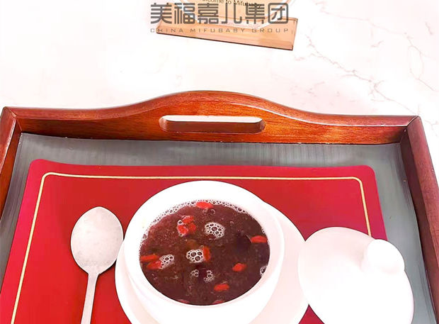 赴美生子|月子炖补，滋养身心的温暖关怀