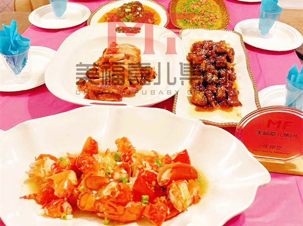 赴美生子|庆祝宝宝满月啦