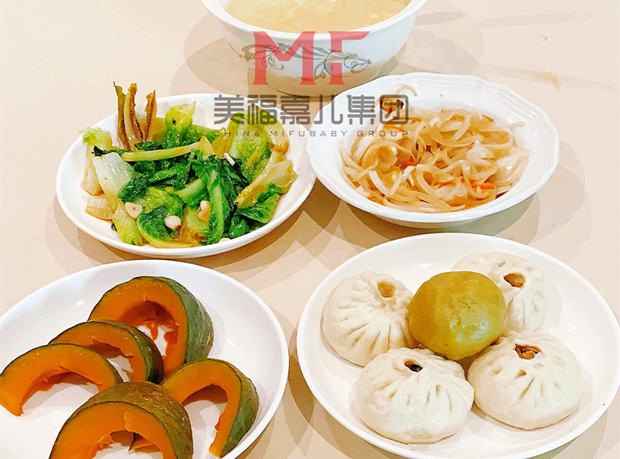 选美福嘉儿赴美生子,孕期饮食揭秘